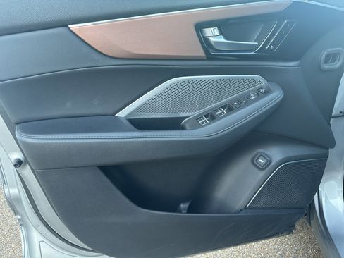 Used 2022 Acura MDX FWD image 18