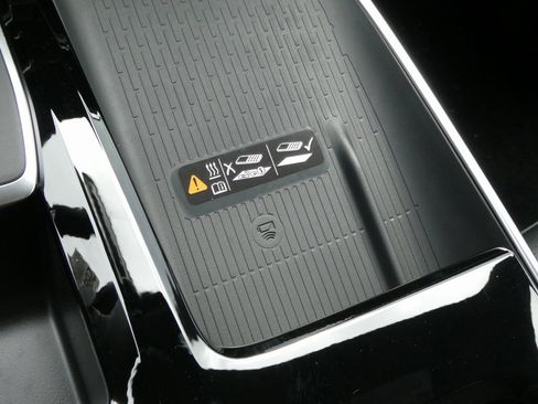 New 2026 Buick Enclave Sport Touring w/ Power Package image 15