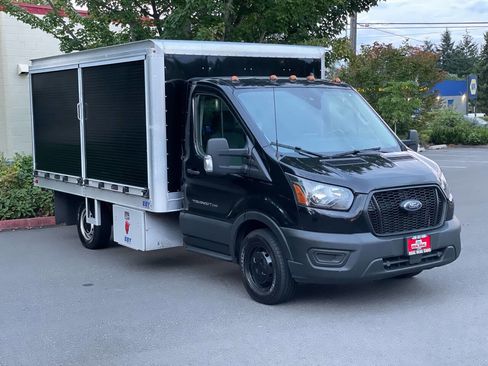 Used 2021 Ford Transit 250 250 2dr Commercial/Cutaway/Cha image 3