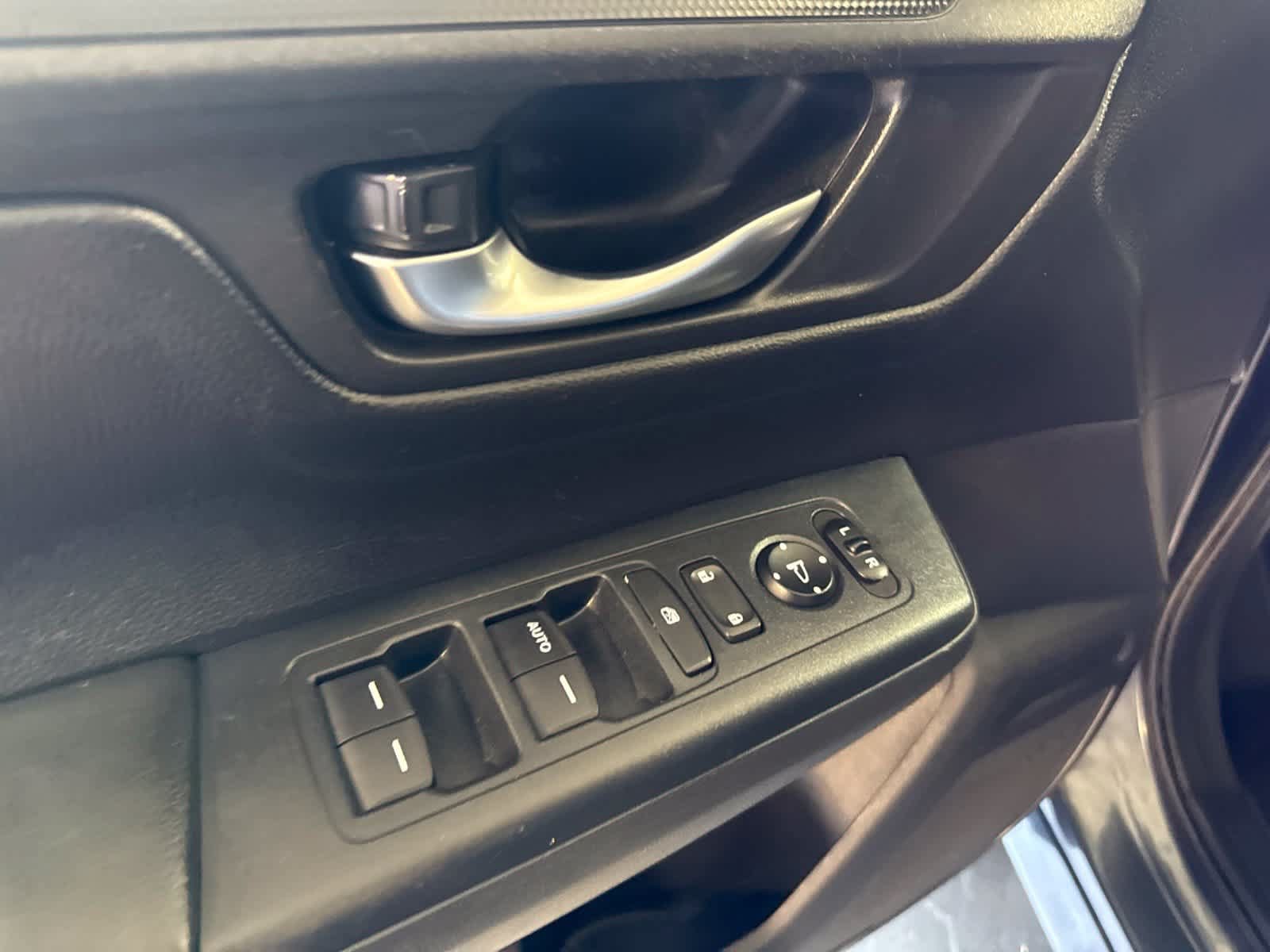 Used 2024 Honda CR-V LX image 19