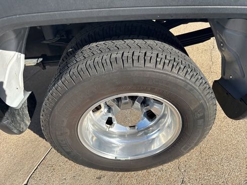 Used 2024 GMC Sierra 3500 Denali Ultimate image 3