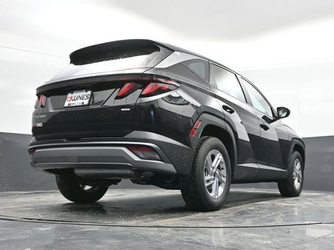 New 2026 Hyundai Tucson SE image 43