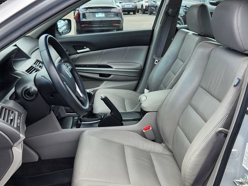 Used 2009 Honda Accord EX-L image 8