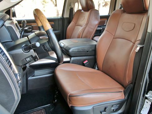 Used 2013 RAM 2500 Longhorn w/ Convenience Group image 23