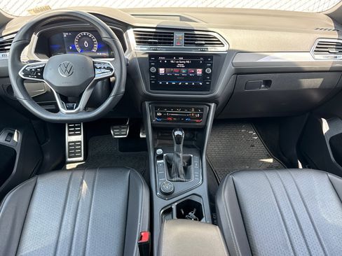 Used 2022 Volkswagen Tiguan SE R-Line AWD/4WD image 22