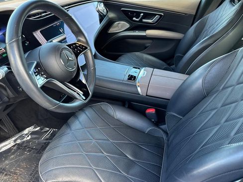 Certified 2023 Mercedes-Benz EQS 580 4MATIC Sedan image 5