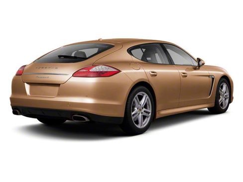 Used 2010 Porsche Panamera Turbo image 2