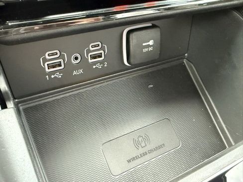 New 2025 Jeep Grand Cherokee L Altitude image 19