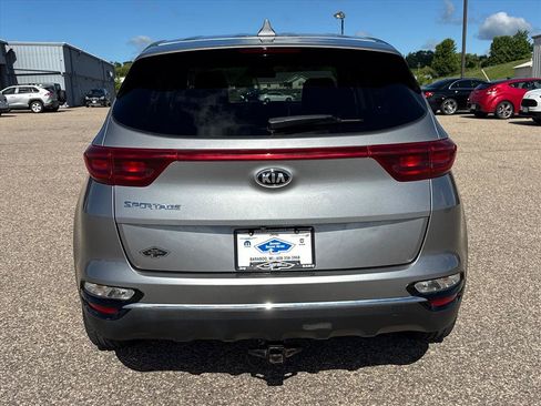 Used 2021 Kia Sportage LX AWD/4WD image 3