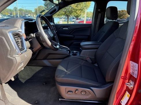 Used 2023 GMC Canyon Elevation w/ Convenience Package image 11