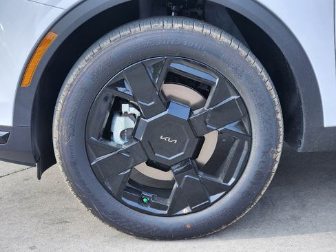 New 2026 Kia Sportage X-Line w/ X-Line Premium Package image 7