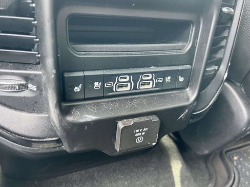 Used 2023 RAM 1500 Limited AWD/4WD image 12