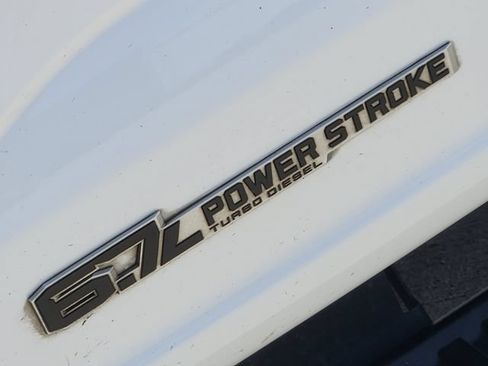 Used 2023 Ford F250 Lariat w/ Sport Appearance Package AWD/4WD image 11