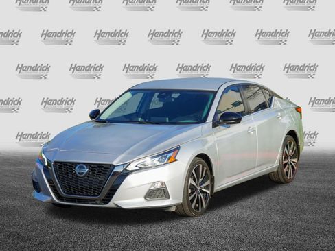Used 2022 Nissan Altima 2.5 SR AWD/4WD image 5