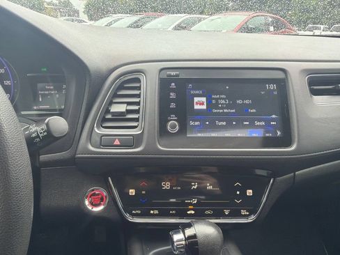 Used 2022 Honda HR-V EX image 25