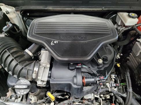Used 2020 GMC Acadia SLT AWD/4WD image 30