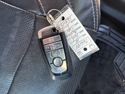 Used 2018 Ford Mustang Premium w/ Equipment Group 201A image 22