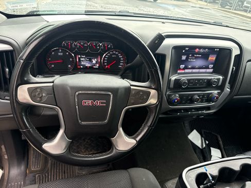 Used 2015 GMC Sierra 1500 SLE w/ SLE Value Package RWD image 8