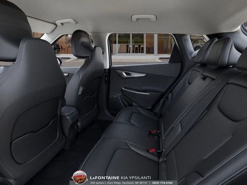 New 2025 Kia EV6 Wind image 20