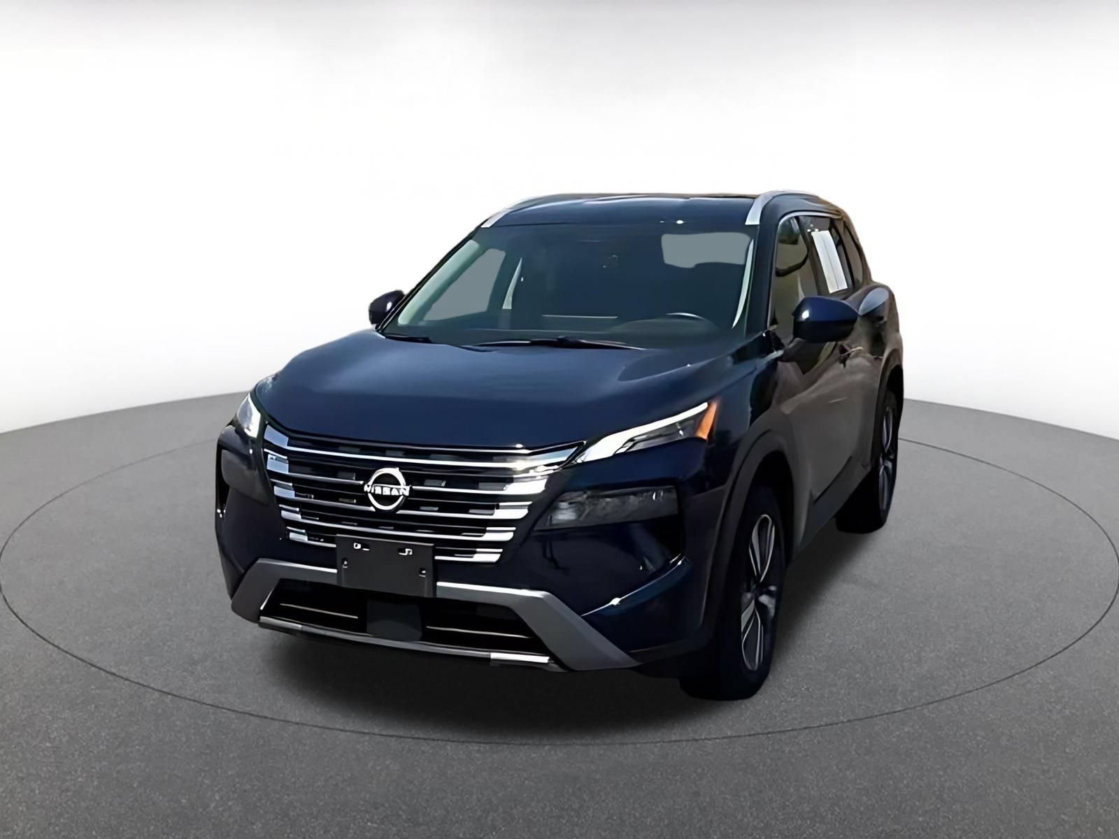 Used 2026 Nissan Rogue SL FWD image 6