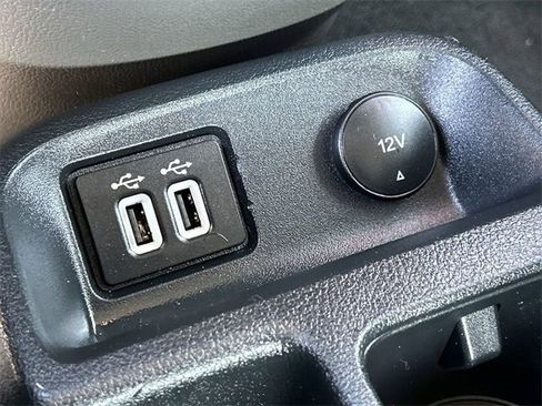 Used 2022 Ford Transit Connect XL image 30