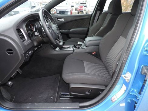 Used 2023 Dodge Charger R/T w/ Blacktop Package image 15