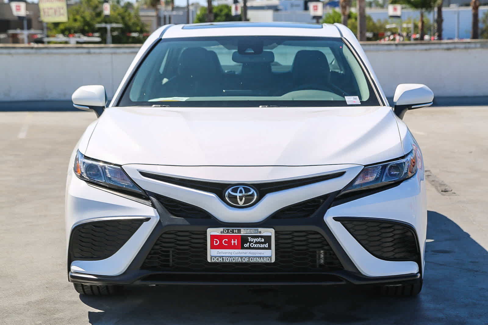 Used 2024 Toyota Camry SE w/ Audio Upgrade Package FWD image 3