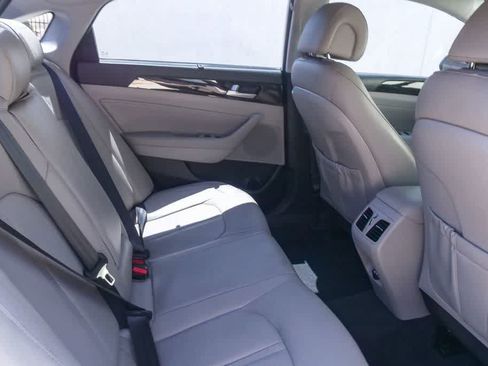 Used 2017 Hyundai Sonata Limited w/ Tech Package 03 FWD image 15