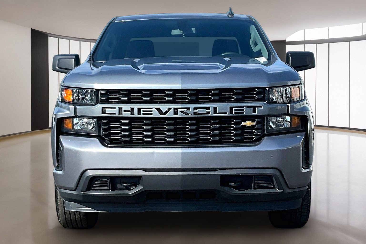 Used 2021 Chevrolet Silverado 1500 Custom AWD/4WD image 2