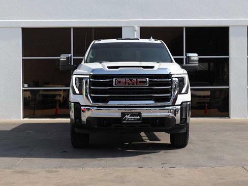 Used 2024 GMC Sierra 2500 SLT w/ Texas SLT Premium Package AWD/4WD image 6
