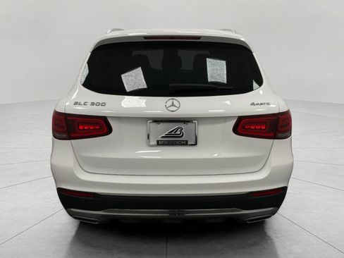 Certified 2022 Mercedes-Benz GLC 300 4MATIC image 4