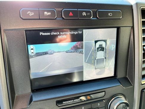 Used 2017 Ford F150 Raptor w/ Equipment Group 802A Luxury image 39