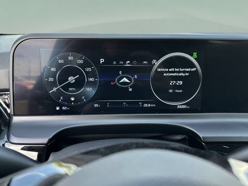 Used 2024 Kia Seltos S AWD/4WD image 10