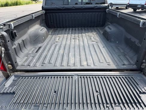 Used 2015 Ford F250 Lariat AWD/4WD image 24