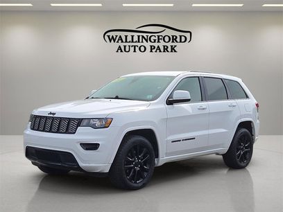 Used 2017 Jeep Grand Cherokee Altitude