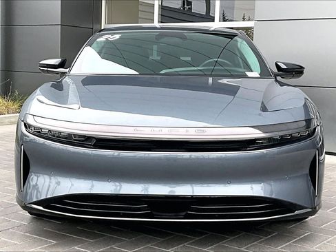 Used 2025 Lucid Air Pure RWD image 2