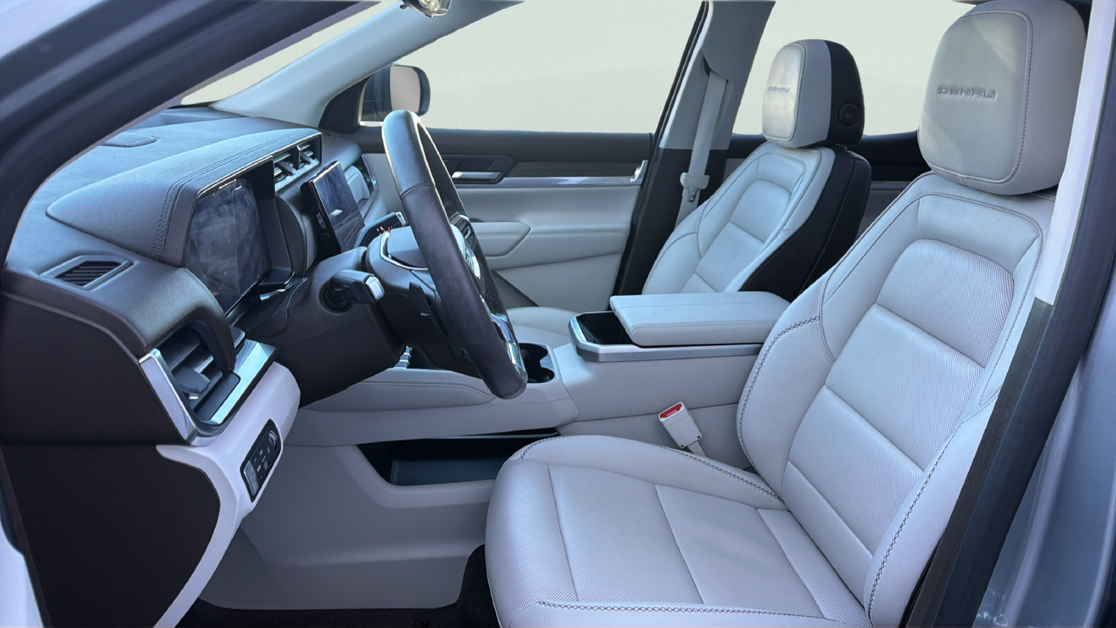 Used 2026 GMC Terrain Denali AWD/4WD image 11
