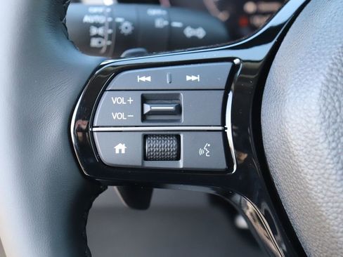 Certified 2025 Honda Pilot EX-L image 31