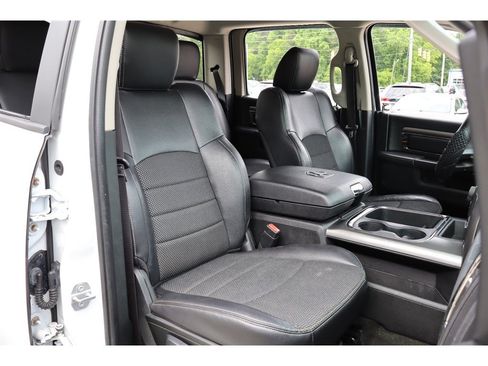 Used 2018 RAM 1500 Sport w/ Convenience Group AWD/4WD image 13