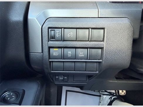 Used 2024 Toyota Tacoma TRD Sport image 25