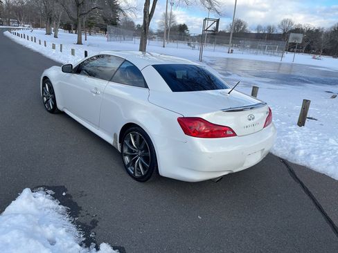 Used 2010 INFINITI G37 Sport image 11