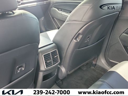 Certified 2023 Kia Sportage EX AWD/4WD image 13