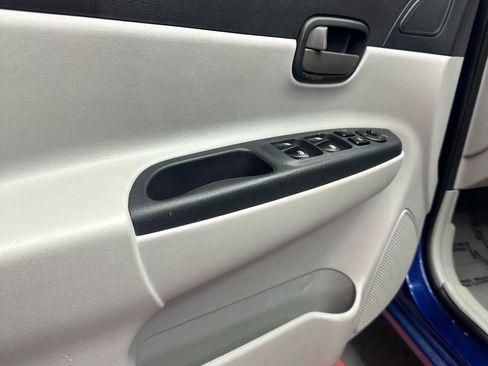 Used 2007 Hyundai Accent GLS image 9