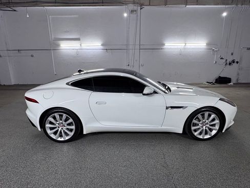 Used 2017 Jaguar F-TYPE Coupe RWD image 7