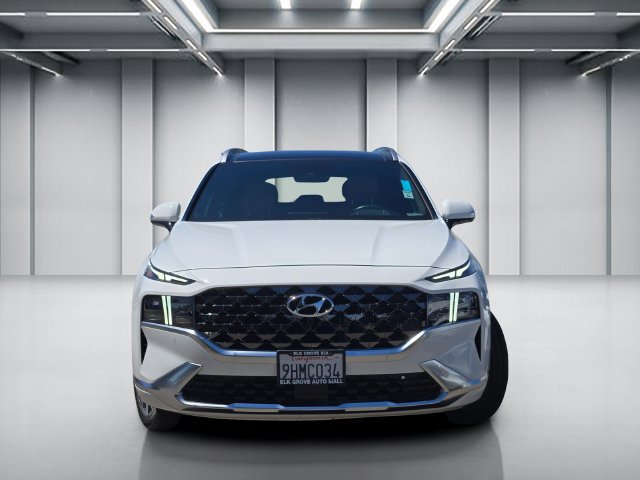 Used 2023 Hyundai Santa Fe Calligraphy FWD image 2