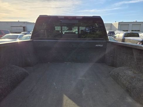Used 2024 Chevrolet Silverado 2500 LTZ w/ LTZ Premium Texas Edition AWD/4WD image 9