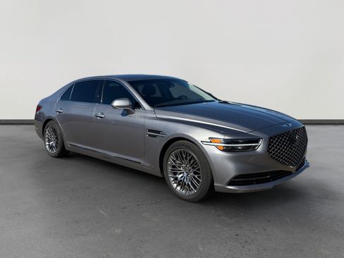 Used 2021 Genesis G90 3.3T Premium RWD image 7