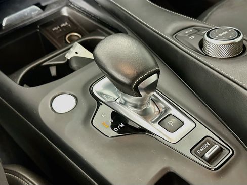 Used 2022 INFINITI QX50 Luxe w/ Appearance Package AWD/4WD image 24