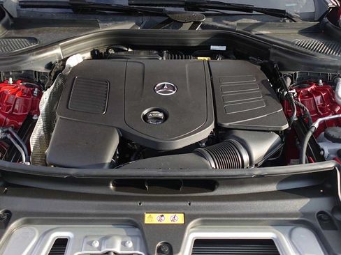 Used 2026 Mercedes-Benz GLC 300 4MATIC image 29