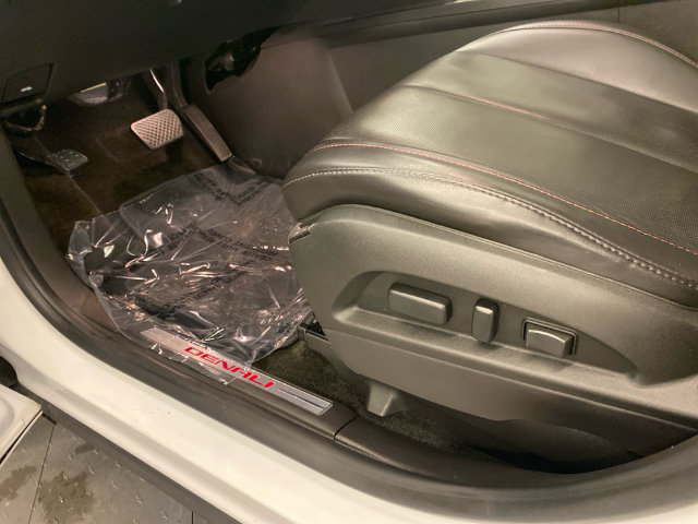 Used 2015 GMC Terrain Denali AWD/4WD image 27
